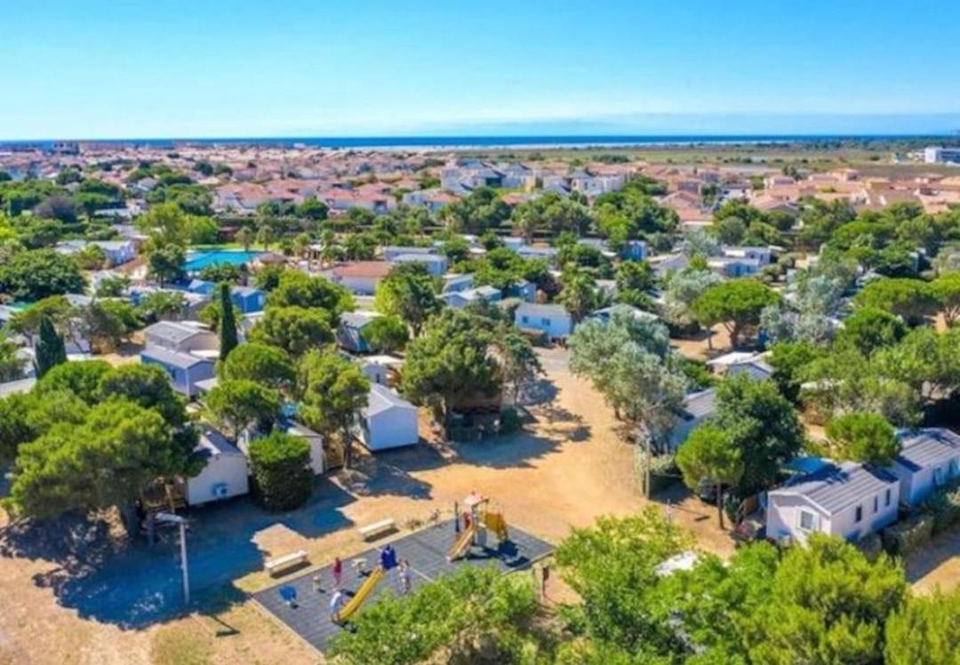 Les Mobil Homes De Naka, Une Entree Gratuite Pour La Reserve Africaine Port-la-Nouvelle Ngoại thất bức ảnh